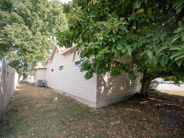Commercial for sale in Vincennes, Indiana