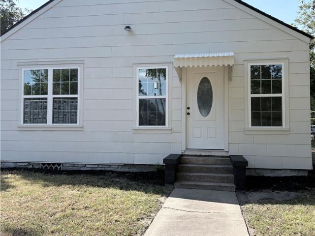 House for sale in Navasota, Grimes County