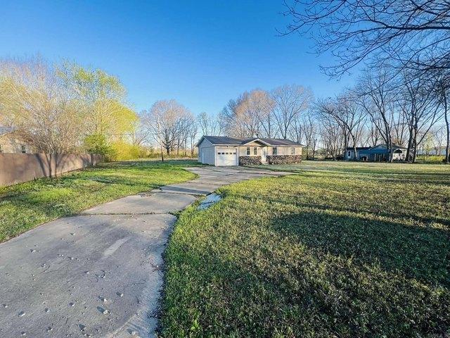 House for sale in Ark