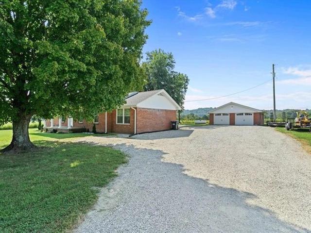 House for sale in Cloverport, Kentucky