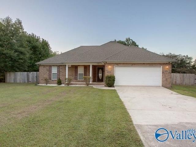 House for sale in New Hope, Alabama