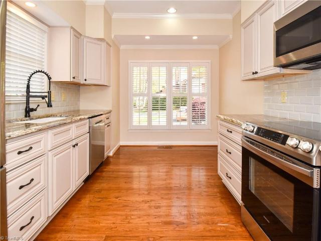 Townhouse for sale in Pfafftown, North Carolina