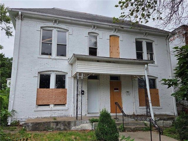 House for sale in Buchanan, Missouri