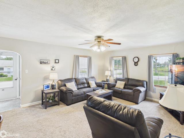 House for sale in Clarinda, Iowa