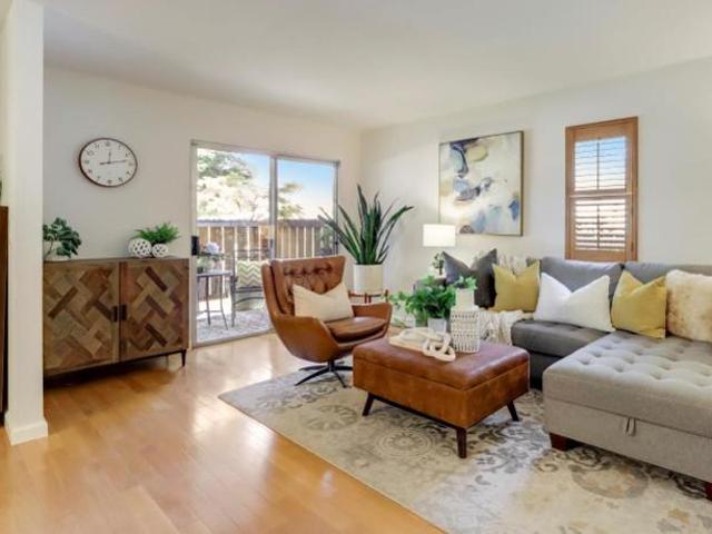 Condo for sale in Mountain View, California