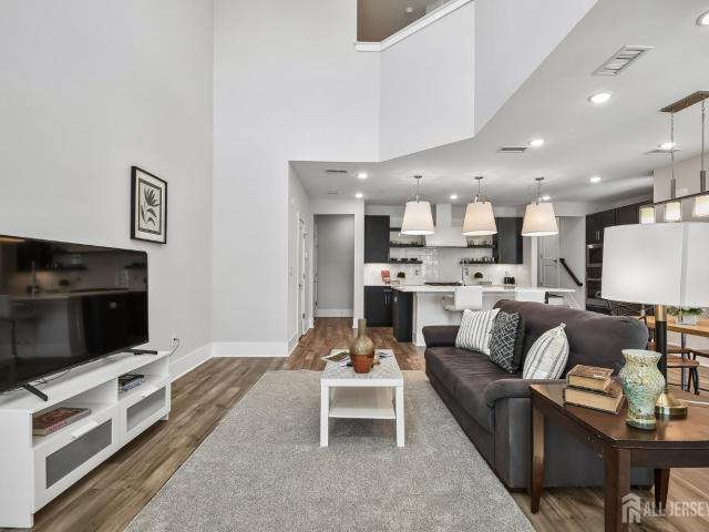 Townhouse for sale in Dunellen, New Jersey