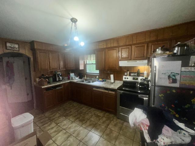 House for sale in Mayfield, Kentucky