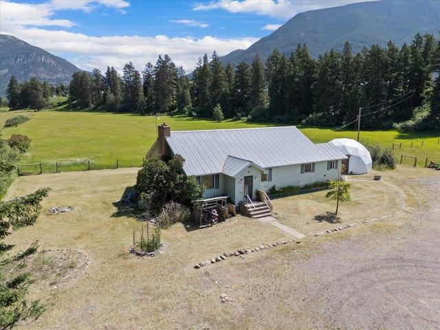 House for sale in Columbia Falls, Montana
