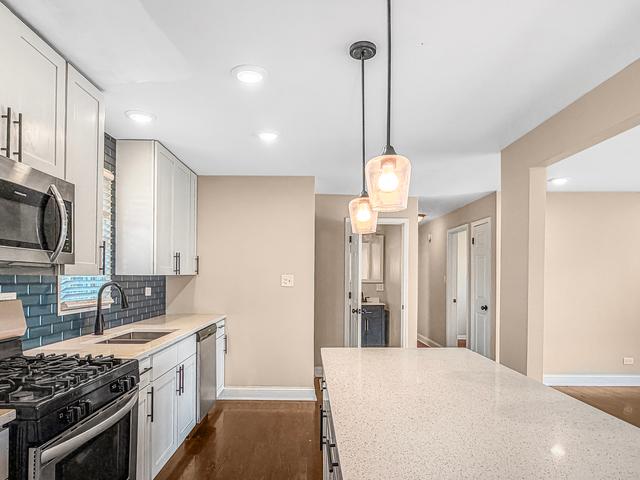 Property for rent in Bridgeview, Illinois