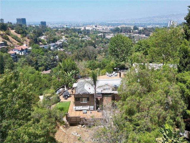 House for sale in Canoga Park, California