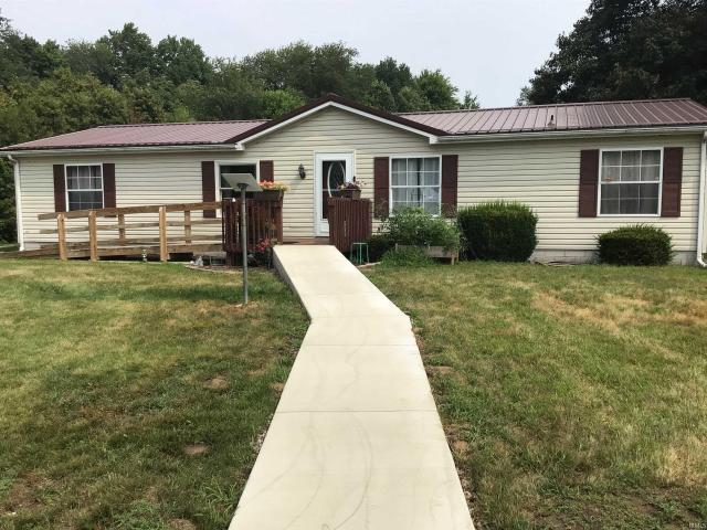 House for sale in Winamac, Indiana
