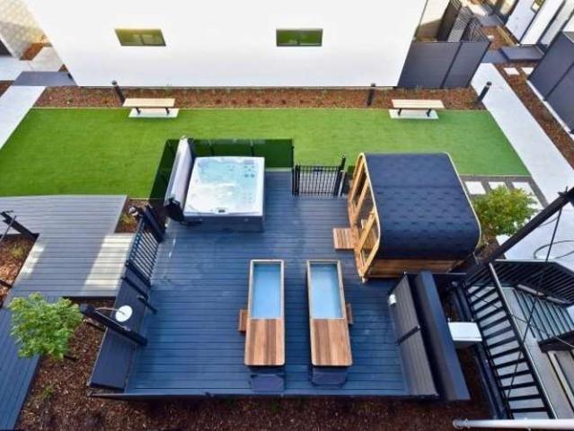 Townhouse for rent in Heathcote, Canterbury