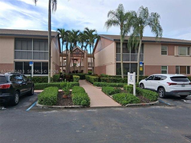 Condo for sale in Tamarac, Florida