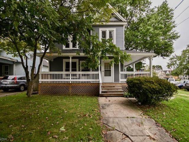House for sale in Kendall Heights, Massillon