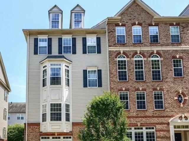 Condo for sale in Elkridge, Maryland