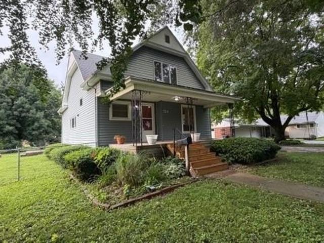 House for sale in Edgar, Illinois