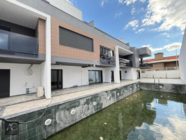 Kuşadasi, Aydin içerisinde satılık Residence