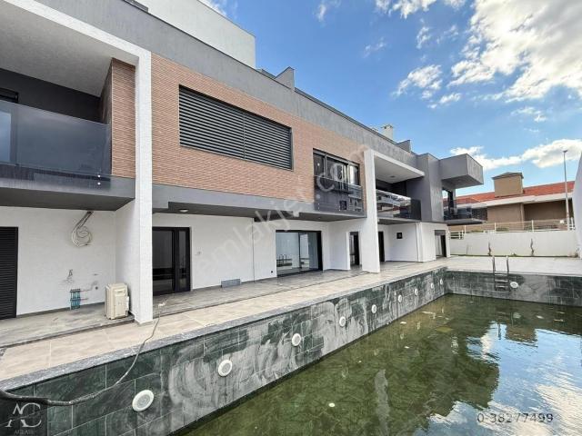 Kuşadasi, Aydin içerisinde satılık Residence