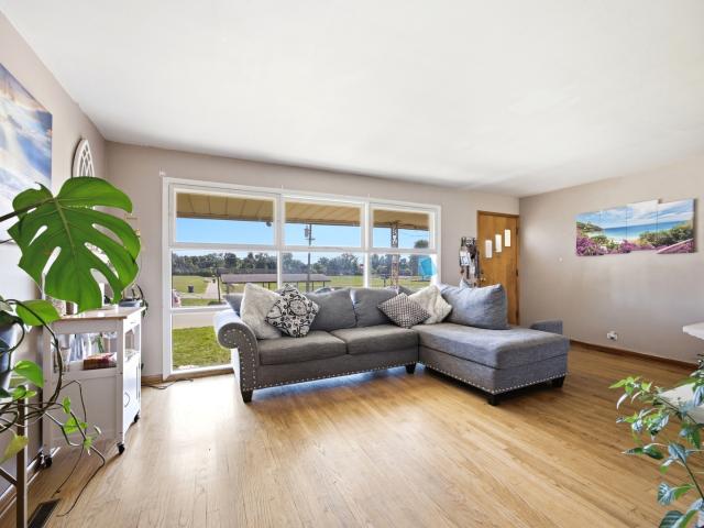 House for sale in Elgin, Kane County