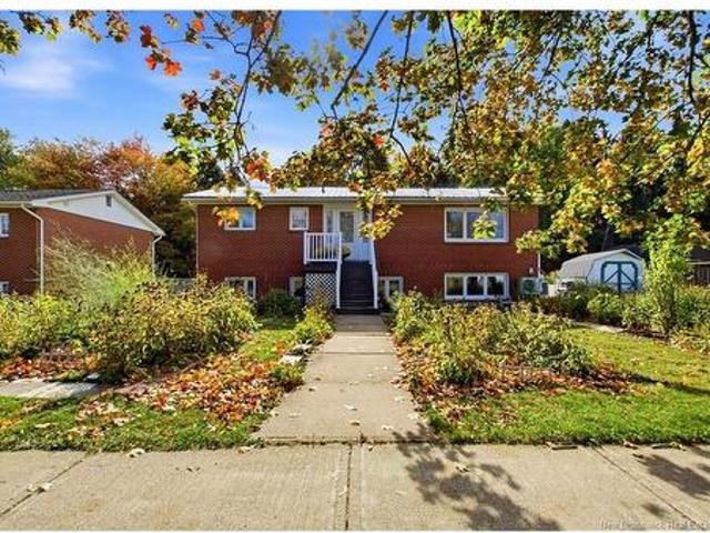 House for sale in Youngs Crossing, City of Fredericton