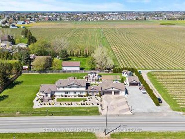 House for sale in Niagara, Ontario
