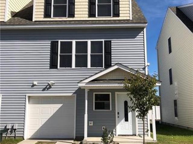 Townhouse for sale in Virginia