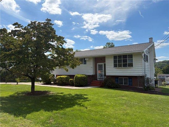 House for sale in Walnutport, Pennsylvania