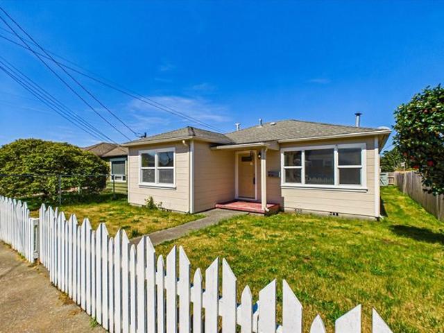 House for sale in Humboldt, California