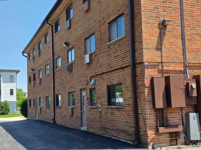 Property for rent in Downers Grove, Illinois