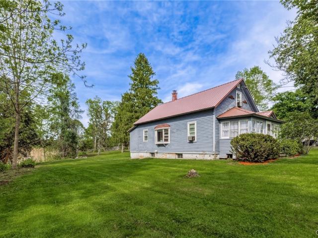 House for sale in Oneida, New York