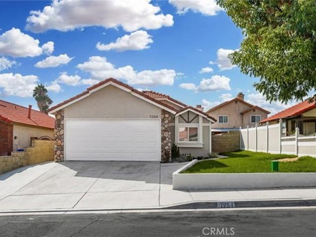House for sale in Highland, California