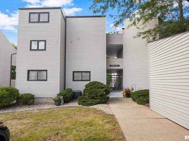 Condo for sale in Peoria, Peoria County