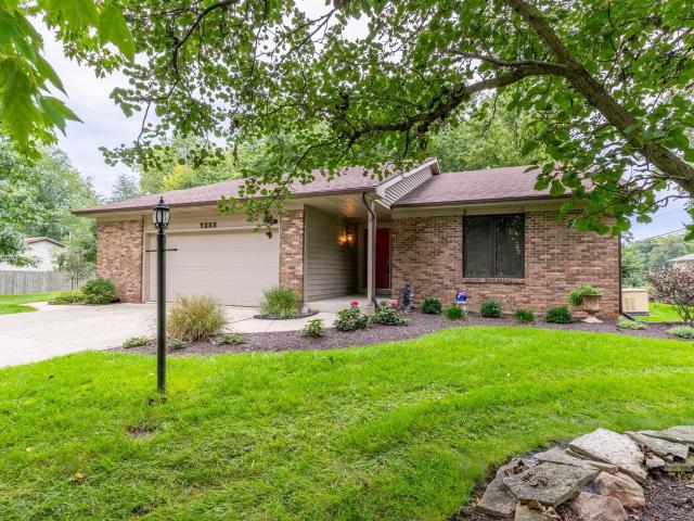 House for sale in Brookside Estates, Fort Wayne