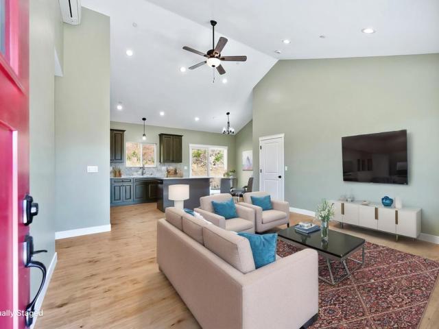 House for sale in Grizzly Flats, California