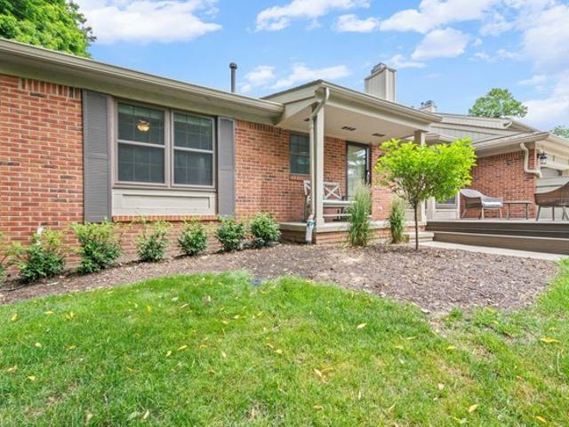 Condo for sale in West Bloomfield, Michigan