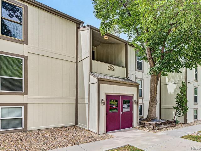 Condo for sale in Arapahoe, Colorado
