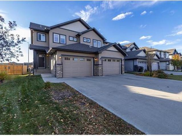 House for sale in Wedgewood, Alberta