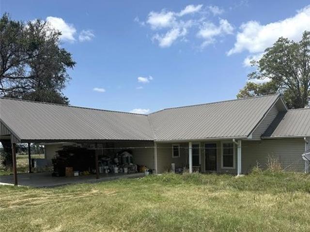 House for sale in Holdenville, Hughes County