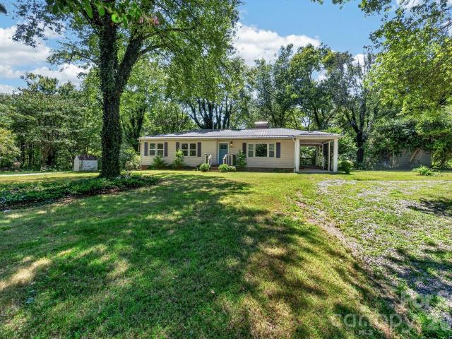 House for sale in Catawba, North Carolina