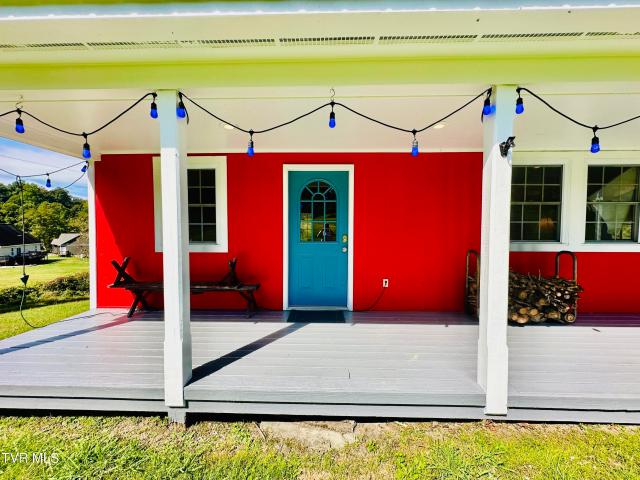 House for sale in Round Top, Wise