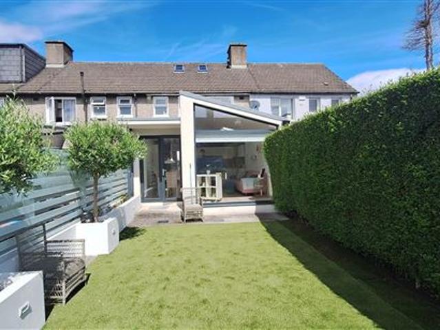 Townhouse for sale in Bluebell, North Tipperary