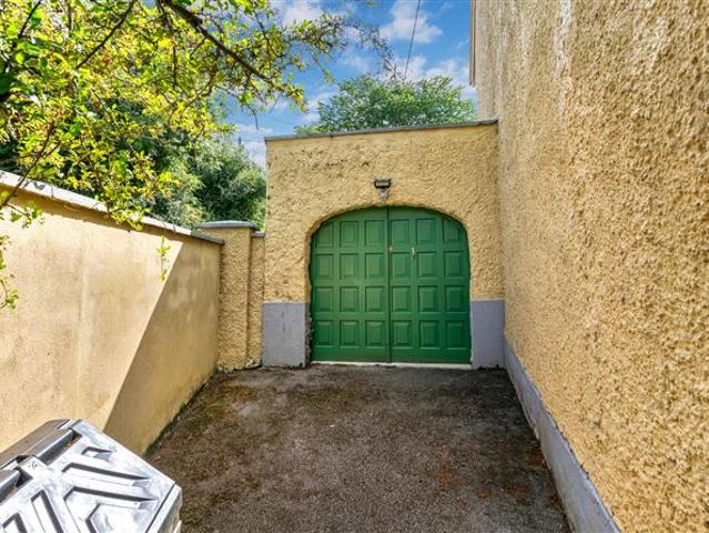 Detached House for sale in Blessington, North Tipperary