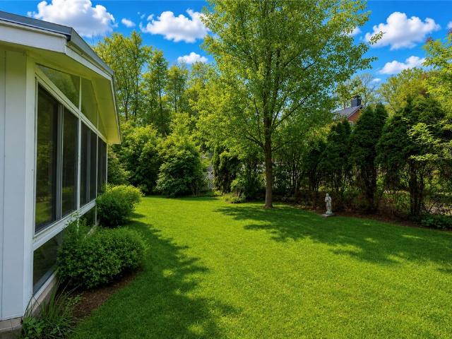 House for sale in Oakmont, Pennsylvania
