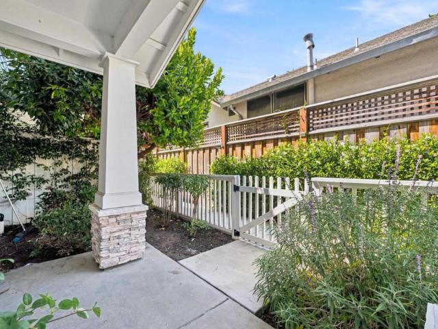 Townhouse for sale in San Mateo, California