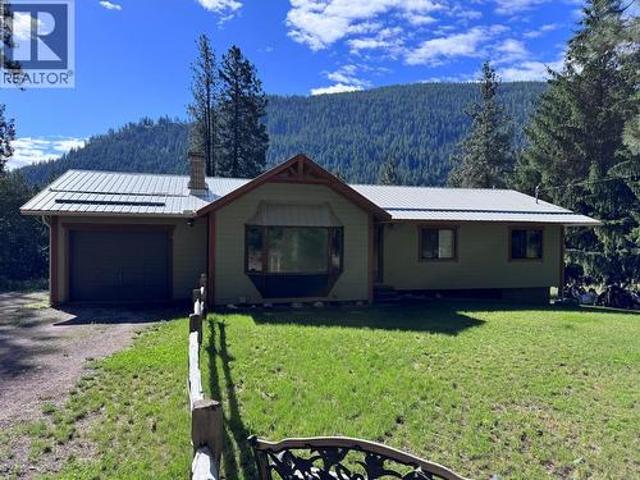 House for sale in Cascade, British Columbia