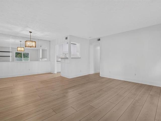 Condo for sale in Sandy Springs, Georgia