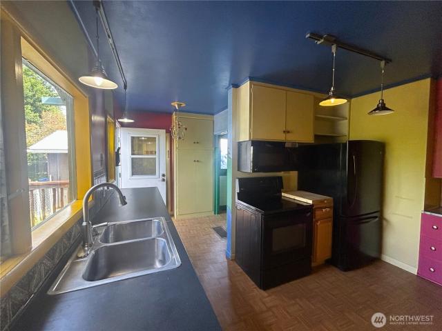 House for sale in Centralia, Washington