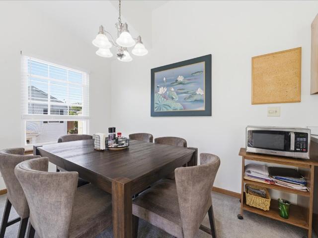 Condo for sale in South Elgin, Illinois