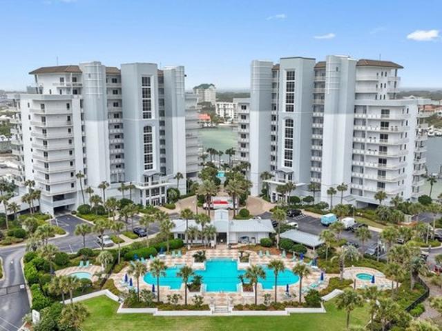Condo for sale in Destin, Florida
