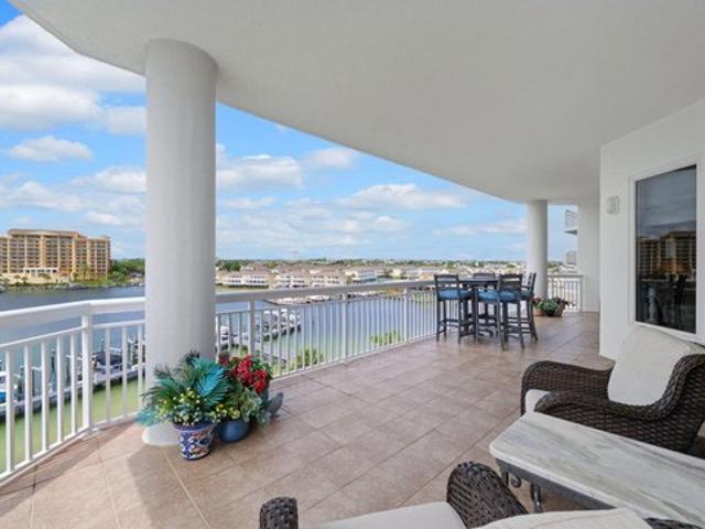 Condo for sale in Destin, Florida